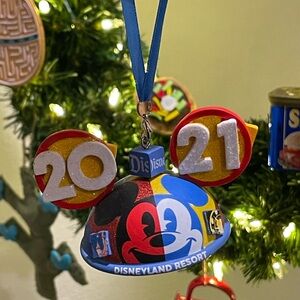 2021 Disneyland Christmas Holiday Icon Ear Hat Ornament